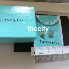 Последние твиты от tiffany & co. Authentic Tiffany Co Open Heart Earrings In Silver Shopee Malaysia