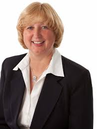 MLS#202442052: 725 Outer Gray Street, Newburgh, IN 47630