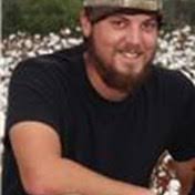 Shane Oswalt's Instagram, Twitter & Facebook