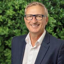 Whisunday Life by Life Publishing Group