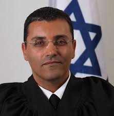 שמוליק בלום (@ShmuelBlum)