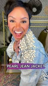 Emerald Morris's Instagram, Twitter & Facebook