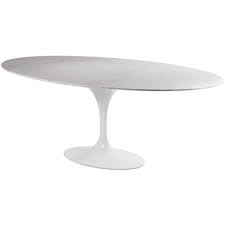 The entire piece is finished in a sleek dark walnut finish to ensure a glossy and inviting visual to match your home. Mid Century Modern Reproduction Marble Tulip Dining Table 79 Oval Inspired By Eero Saarinen France Son