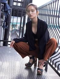 岡田結実の水着グラビア画像80枚 | エロネタ画像庫