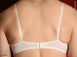 brassièred: Chapter 4: How do I make sure no-one sees his bra?
