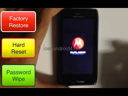 The motorola droid 4 features a classic design and delivers total functionality. Hard Reset Factory Restore Password Wipe Motorola Droid 4 Verizon How To Tutorial Youtube