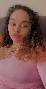 Lachelle Wright (@lashes21x)