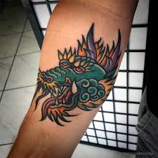 Questa pagina volonta condividi impostare molti immagine opzioni circa 18 vibrant traditional. Traditional Dragon Head Tattoo Abyss Montreal