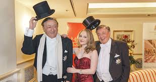 Richard lugner würde 2021 zum 30. Was Macht Richard Lugner Ohne Opernball Leadersnet