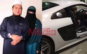 Nak update kena ada sijil cerai. Belanja Atas Isteri Dan Keluarga Sedekah Paling Besar Nilainya Nafkah Wajib Kongsi Video Sama Kereta Mewah Ramai Tertanya Adakah Ia Hadiah Buat Orang Rumah Media Hiburan