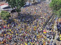 Aunque existe la posibilidad de que la marcha del orgullo lgbti se lleve a cabo de manera virtual como.este 2021 tenemos dos exigencias principales, uno el alto a la violencia y a los. Arde Cali Colombia Clama Airada El Comejen
