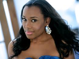 Kearstin Piper Brown Biography