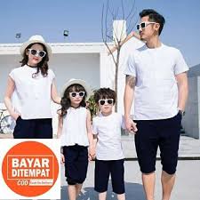 Ibu ayah anak gambar unduh gambar gambar gratis pixabay unduh gambar gambar gratis yang menakjubkan tentang ibu ayah anak untuk digunakan gratis tidak ada atribut yang di perlukan transparan hitam dan putih gambar terkait keluarga ibu ayah anak gadis 460 gambar gambar. Harga Couple Ibu Anak Pakaian Pria Terbaik Juli 2021 Shopee Indonesia