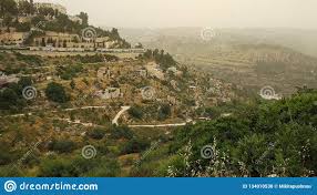 The group, which has been the de facto administrator of the gaza strip since 2007, made threats earlier in the day to punish israel for violent confrontations with. Film Landschaft Von Erstaunlichen Hugeln In Jerusalem Israel Stockfoto Bild Von Nebel Oberseite 134010538