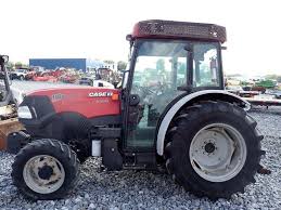Case IH Farmall 110N Tractor