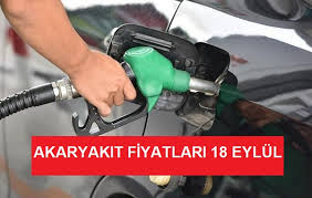 Size en yakın noktadaki akaryakıt fiyatlarını öğrenmek için bulunduğunuz il ve ilçeyi seçebilir, güncel benzin, motorin ve lpg fiyatlarına ulaşabilirsiniz. Akaryakit Fiyatlari 18 Eylul 2020 18 Eylul 2020 Akaryakit Fiyatlari