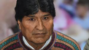 Junior Arias Paravicini added a...