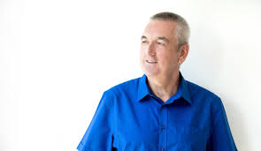 MITARBEITER IM PORTRÄT: RITUALE, DIE AUFRICHTEN