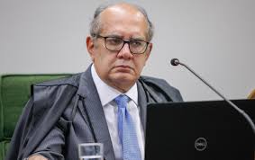 Uma multidão de fiéis se aglomerou neste domingo (4) para acompanhar um culto presencial do pastor valdemiro santiago na igreja mundial do poder de deus, no brás, em são paulo. Kdzgspfa7kls9m