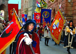 La proprietà, è situata a circa 8 km da città situato a 3 km dai negozi e servizi principali di moiano. Palio Dei Terzieri 2020