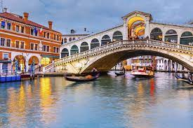 4 dias são suficientes para conhecer veneza. Veneza Viagem E Turismo