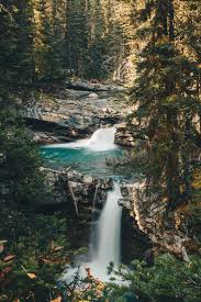Gain canadian professional work experience to better compete in a global economy. Brigit Cheshire Photography Banff September 2017 Instagram Hellobrigit