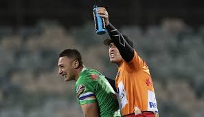 The baltimore ravens quarterback has now contracted the coronavirus twice in the past year. Nrl 2020 Kiwis Star Charnze Nicoll Klokstad Suffers Gruesome Finger Injury In Win Over Rabbitohs Newshub