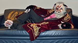 The sofa turned into a giant monster ► subscribe to the erik show channel: Monster On The Sofa By Seanc Fur Affinity Dot Net