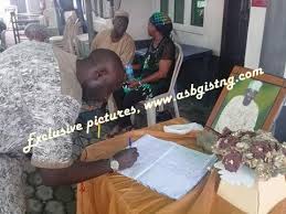 'is bola tinubu dead?' na one of di questions nigerians ask as apc chieftain land nigeria. Jide Tinubu Condolence Register Begins At Bola Tinubu S Mother S House Photos Politics Nigeria