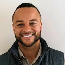 9 years ago today I started my journey at TQL. I remember feeling anxious  that day, knowing I was in for a roller coaster ride of a career. I had no  plan