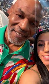 Had such an amazing time at the #SpenceVsCrawford fight last night 🥊🔥. I  knew Crawford was going to win 💪🏽. Wasn't expecting 9th round though,  sheesh 😮‍💨!!! #Boxing #FightNight #FavSport