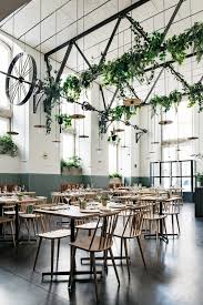 La Couleur Verte En Deco Restaurant Le Prado A Lisbonne Par Ark Studio En 2020 Deco Restaurant Decoration Interieure Moderne Interieur De Restaurant