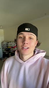 i just wanted to show off my nails