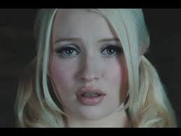 Marilyn manson sweet dreams (are made of this) welcome to the movies and television. Emily Browning Sweet Dreams Are Made Of This Emily Browning Coup Bas Film D Action