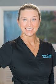 Joanne Min's Instagram, Twitter & Facebook