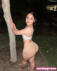 Olivia @livv2pretty  iammlivv_  livv2pretty Nude Leaks OnlyFans Photo 5  - Nudogram v2.1