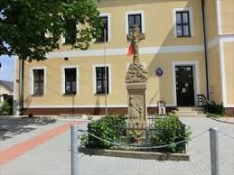 Hrusky ⭐ , czechia, jihomoravský kraj, breclav: World War Memorial Hrusky Czech Republic World War I Memorials And Monuments On Waymarking Com