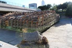 Los cuatro tomos de francisco toledo. La Jornada La Lagartera Unica Obra Monumental De Francisco Toledo Esta Seca Desde Abril
