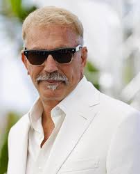 The new WOY was amazing! I'm bawling my eyes out from sadness and happiness  because it's over. But I'm so proud of the characters fighting back and the  crew from making an