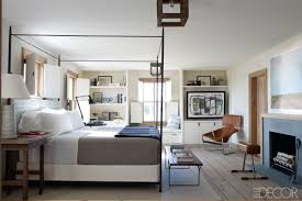 House Tour The Most Perfect Farmhouse In The Hamptons Home Decor Bedroom Elle Decor Bedroom Design