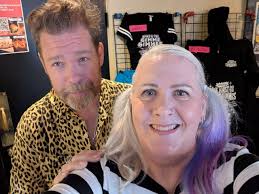 Just saw Vigilante at Kate Clover show. UNDOWN NOW DYN LOBBY DAl OOO BAR  BAR NOAENS SPIKELATRE THE SPIKE THE GIMME GIMMES MILaY 材酒包 PESES MCK RSITE  CINMES