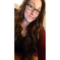 Becky Keefe's Instagram, Twitter & Facebook