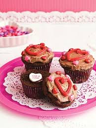 Be My Valentine Cupcakes Cupcake Decorating Heart Valentinesday Valentines Cupcakes Kid Friendly Dessert Yummy Cupcakes