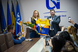 Select from premium camelia potec of the highest quality. Noul Ambasador Uvt Liberty Marathon Este Camelia Potec