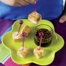 Recette De Tofu Croustillant Sauce Aigre Douce Coup De Pouce Food Recipes Desserts