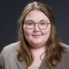 Ariana Duran's Instagram, Twitter & Facebook