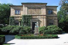 Das hotel für tagungen, gruppen und individualreisende die perle des rokoko, das unesco welterbe „markgräfliches opernhaus aus dem spätbarock, der hofgarten und das haus wahnfried, richard. Quermania Haus Wahnfried Richard Wagner Museum Bayreuth Oberfranken Sehenswurdigkeiten Urlaub Und Ausflug