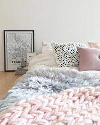 Layers Of Fuzzy Blankets And Decorative Pillows Piled On A Mattress On The Floor Dorm Room Designs