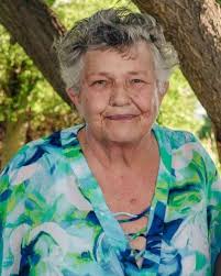 Rebecca Hardaway's Instagram, Twitter & Facebook