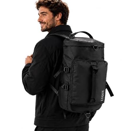 Estoy muy emocionada con este nuevo modelo de maleta y mochila en 1! 🥰💼🎒  #hechoenméxico #upcycling #mochilas #gymbag
